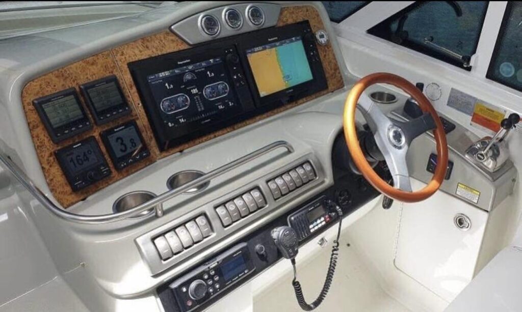 2011-formula-45-yacht-power-9841198-20250629195907009-1.jpg