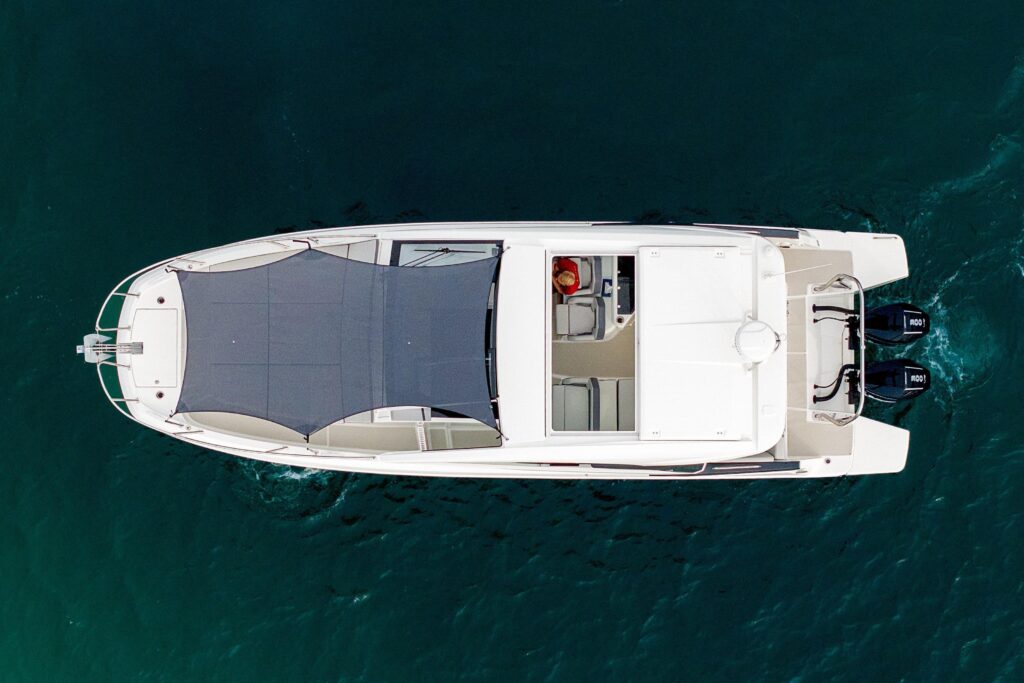 2025-beneteau-gran-turismo-32-power