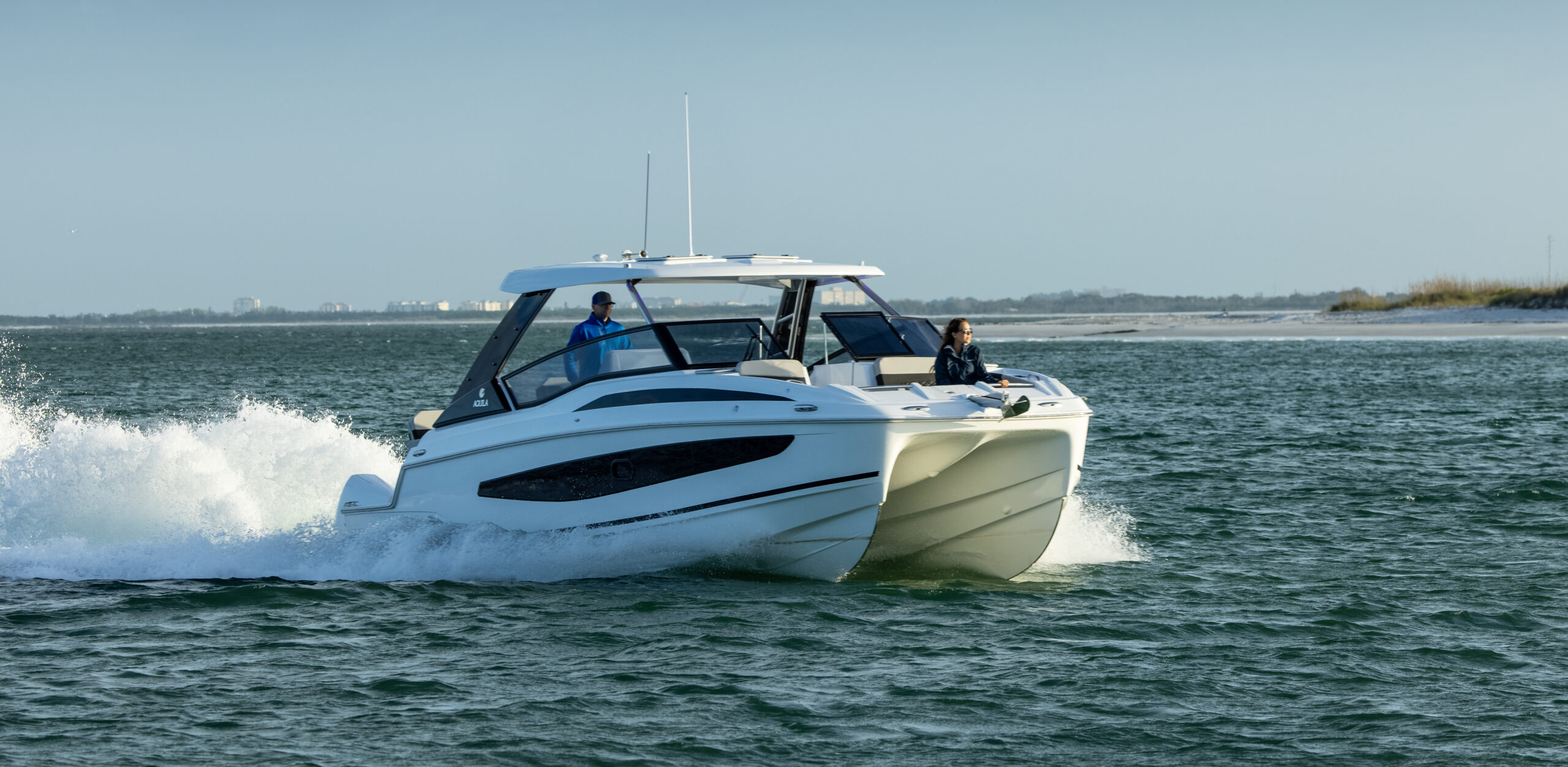 Aquila 32 Sport