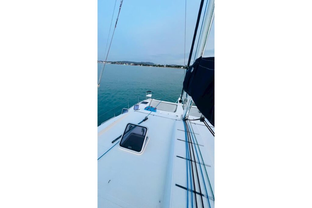 2015-island-spirit-380-sail-10051848-20260108235508092-4.jpg