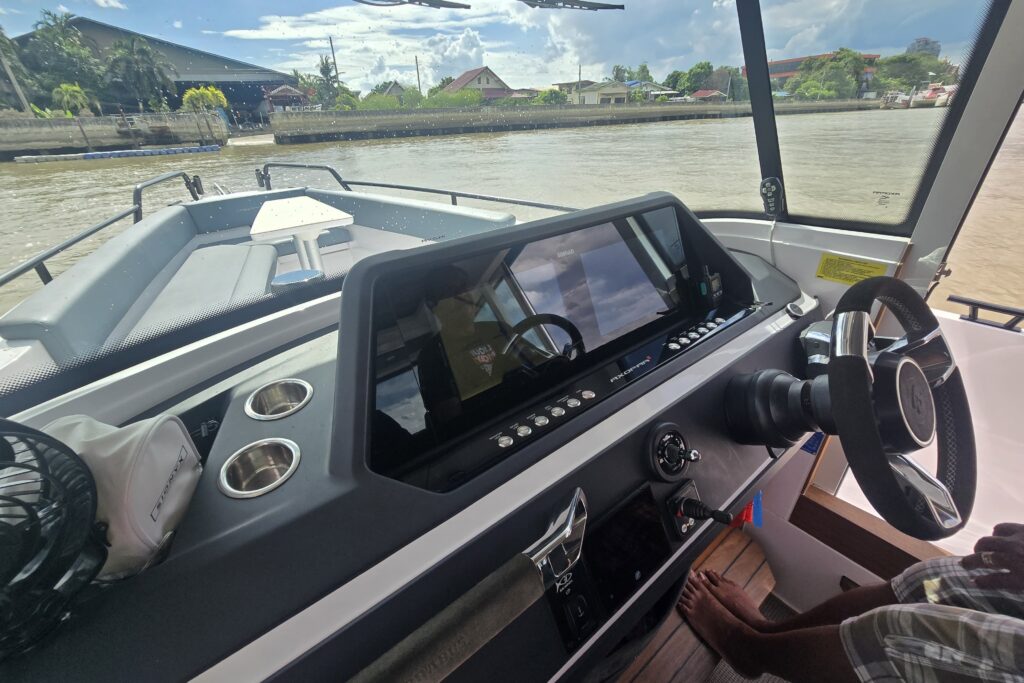 2023-axopar-28-cabin-power-10309998-20260901193228316-1.jpg