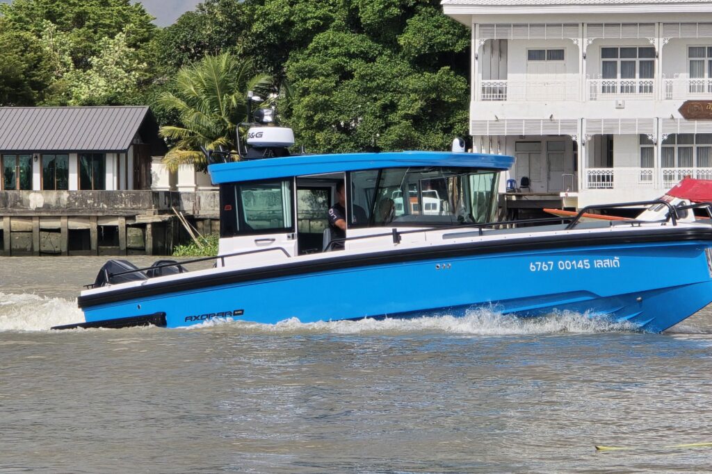 2023-axopar-28-cabin-power-10309998-20260901193229979-3.jpg